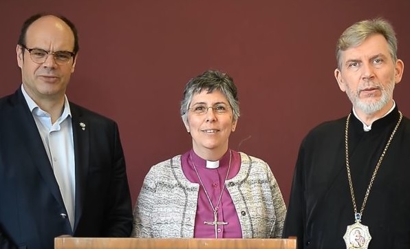 Juntos na esperança e no testemunho Juntos na esperança e no testemunho